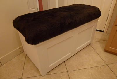 Floral chest of drawers