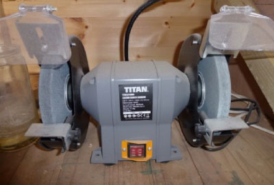 Keeping your chisels sharp